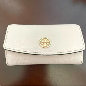 Tory Burch Pink Gold Robinson Leather 6 Ring Key Holder